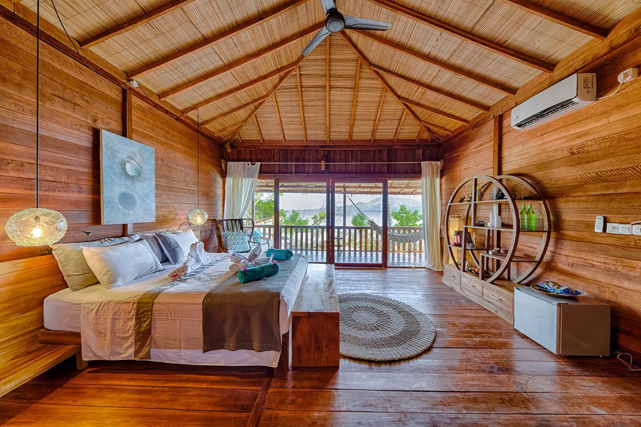 Kuda Laut Boutique Dive Resort Bunaken Exteriör bild